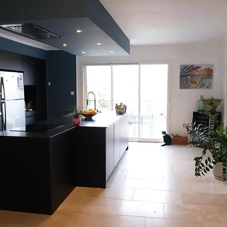 Villa With Pool And Beautiful View In The Luberon In Pujet Sur Durance - 10