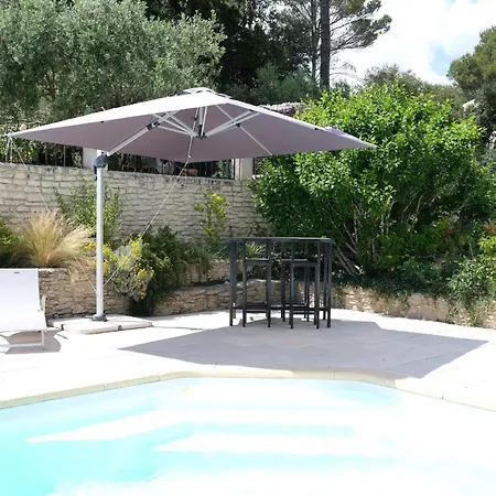 With Pool And Beautiful View In The Luberon In Pujet Sur Durance - 10